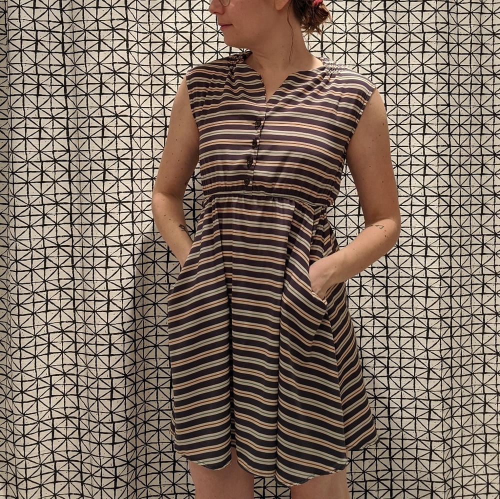 3/25💥Short Striped Pocket Dress | (Dee & Ray) Sm